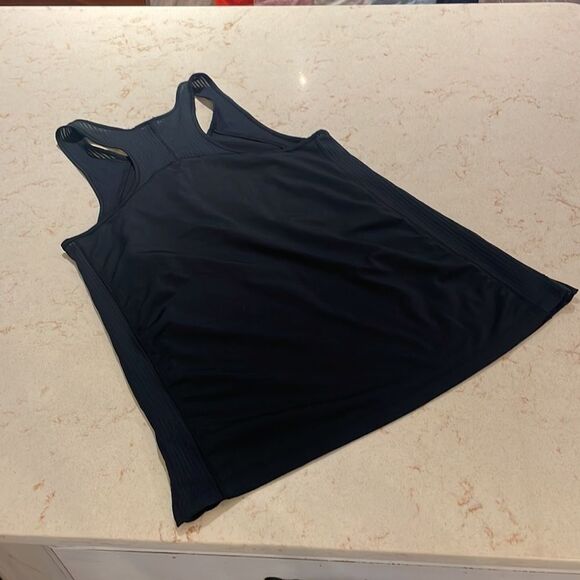 Under Armour Hoover Alabama athletic loose tank top SZ Xsmall - Picture 8 of 8